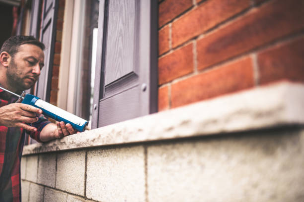 Best Spray Foam Insulation in Schoolcraft, MI